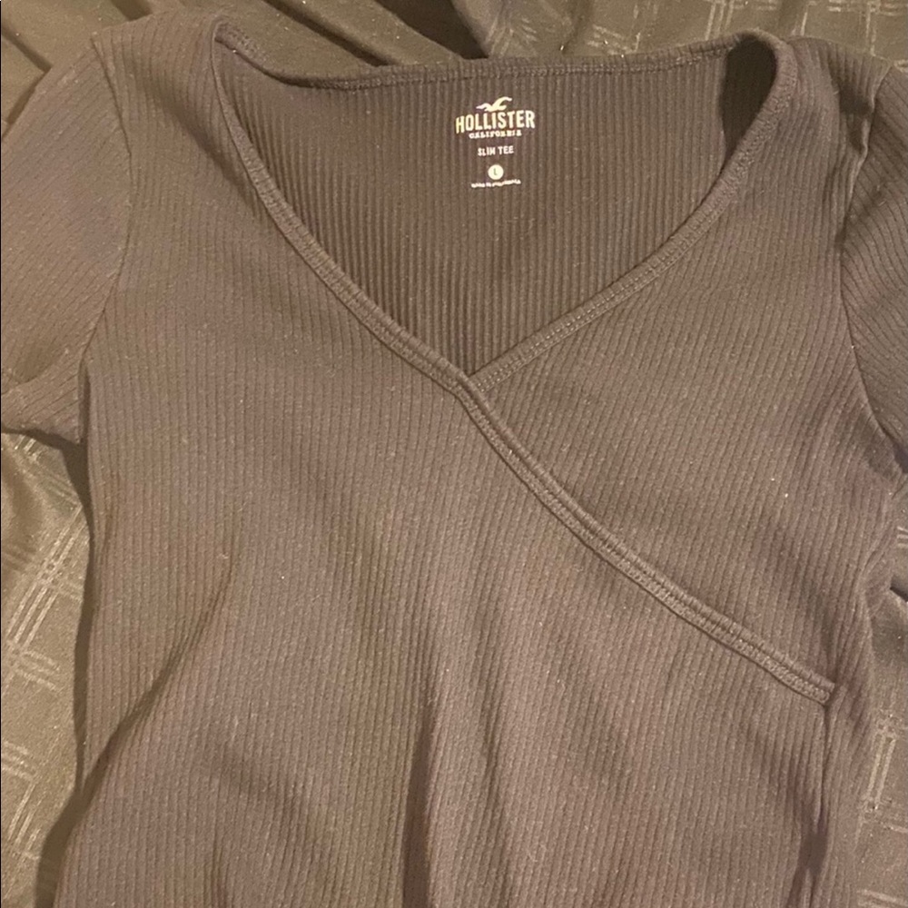 Black Crop Top Hollister
